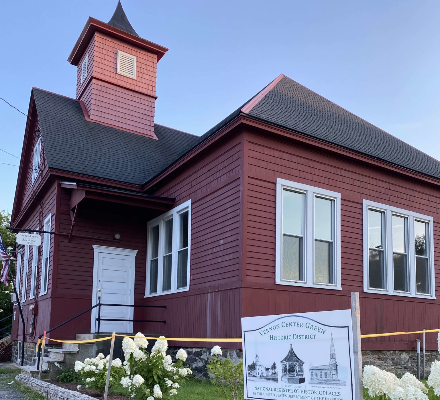 Vernon Center Schoolhouse – Historic Lodging and Event Venue in Central NY